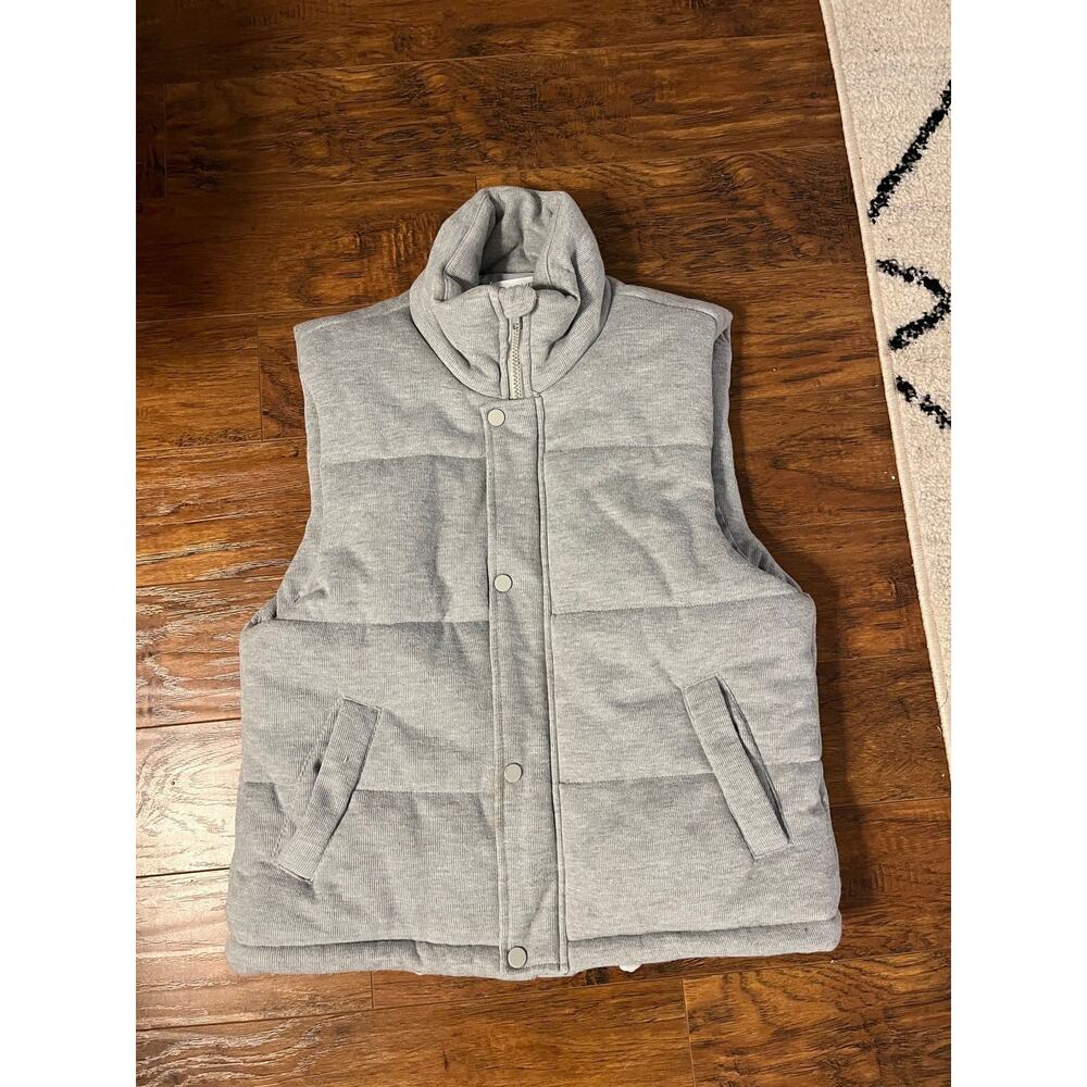70. Parke vest *see description‎
